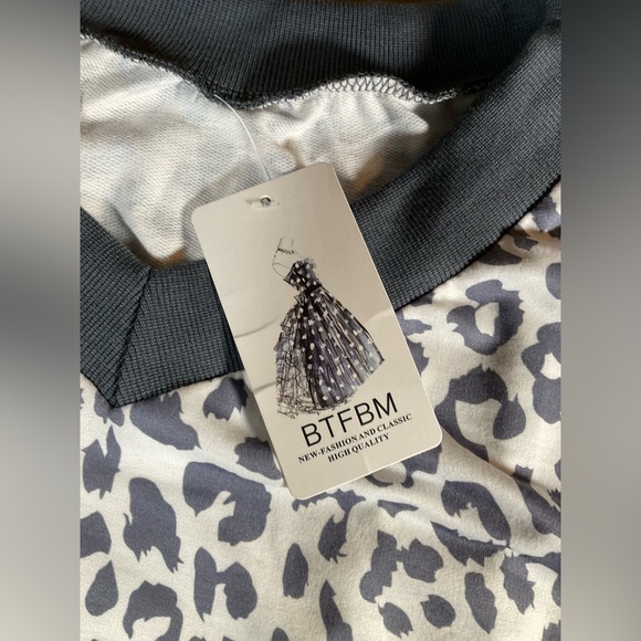 BTFBM Leopard Print Sweater (L) - Picture 2 of 4